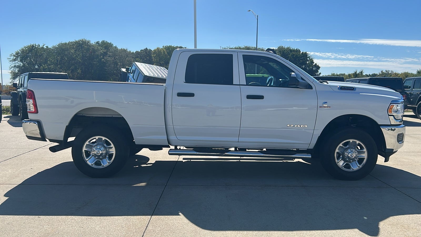 2021 Ram 2500 Tradesman photo 2