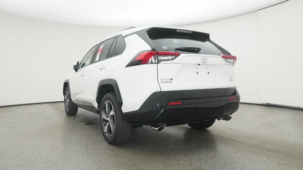 2025 Toyota RAV4 Hybrid SE photo 11