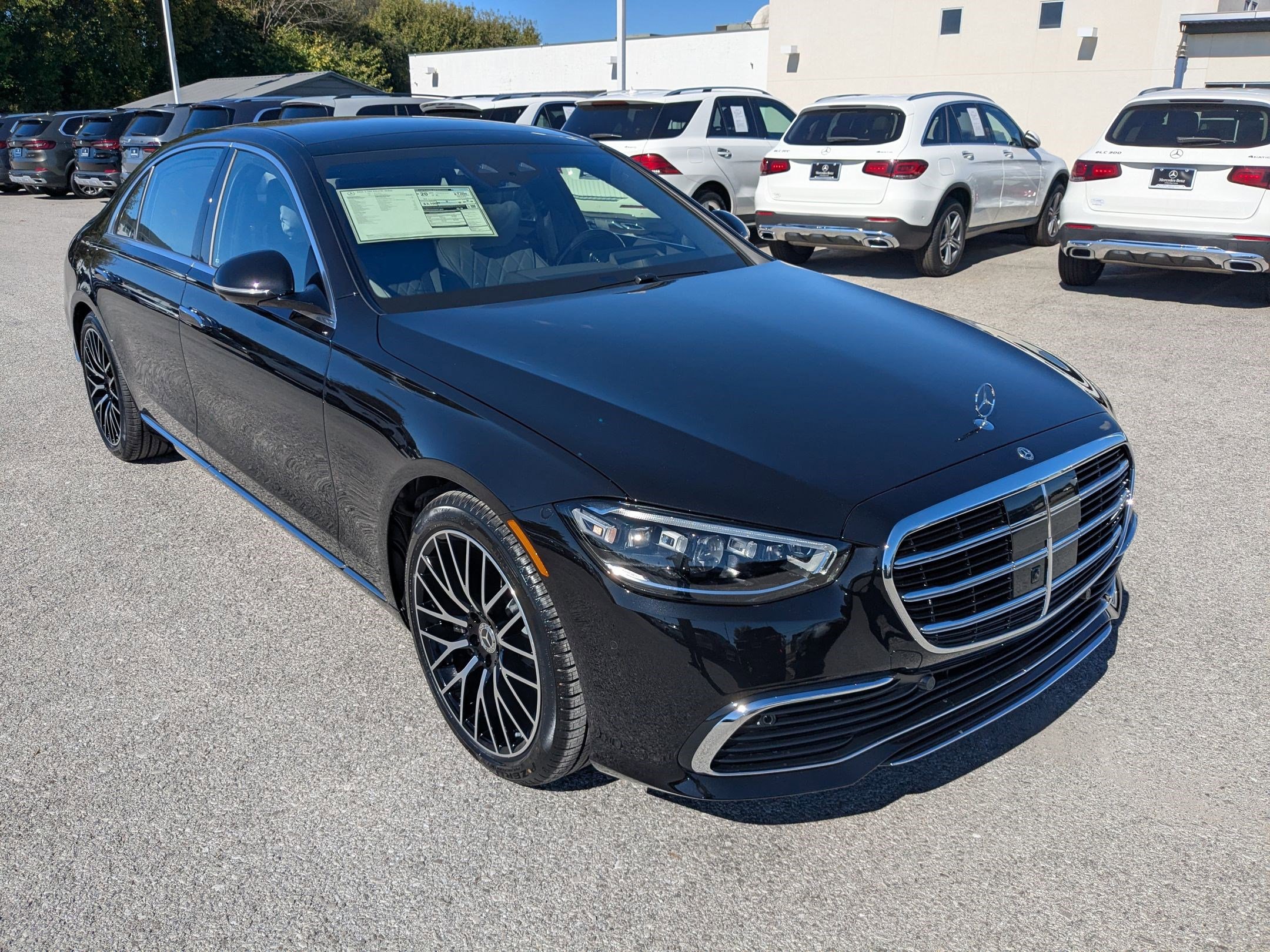 2026 Mercedes Benz S 580 4MATIC photo 3