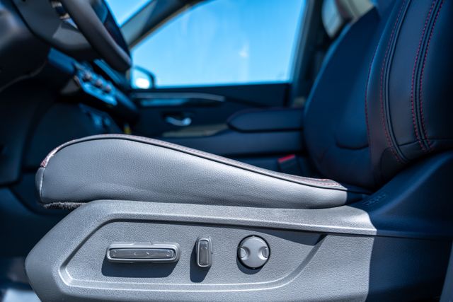 2025 Honda Pilot Black Edition photo 24
