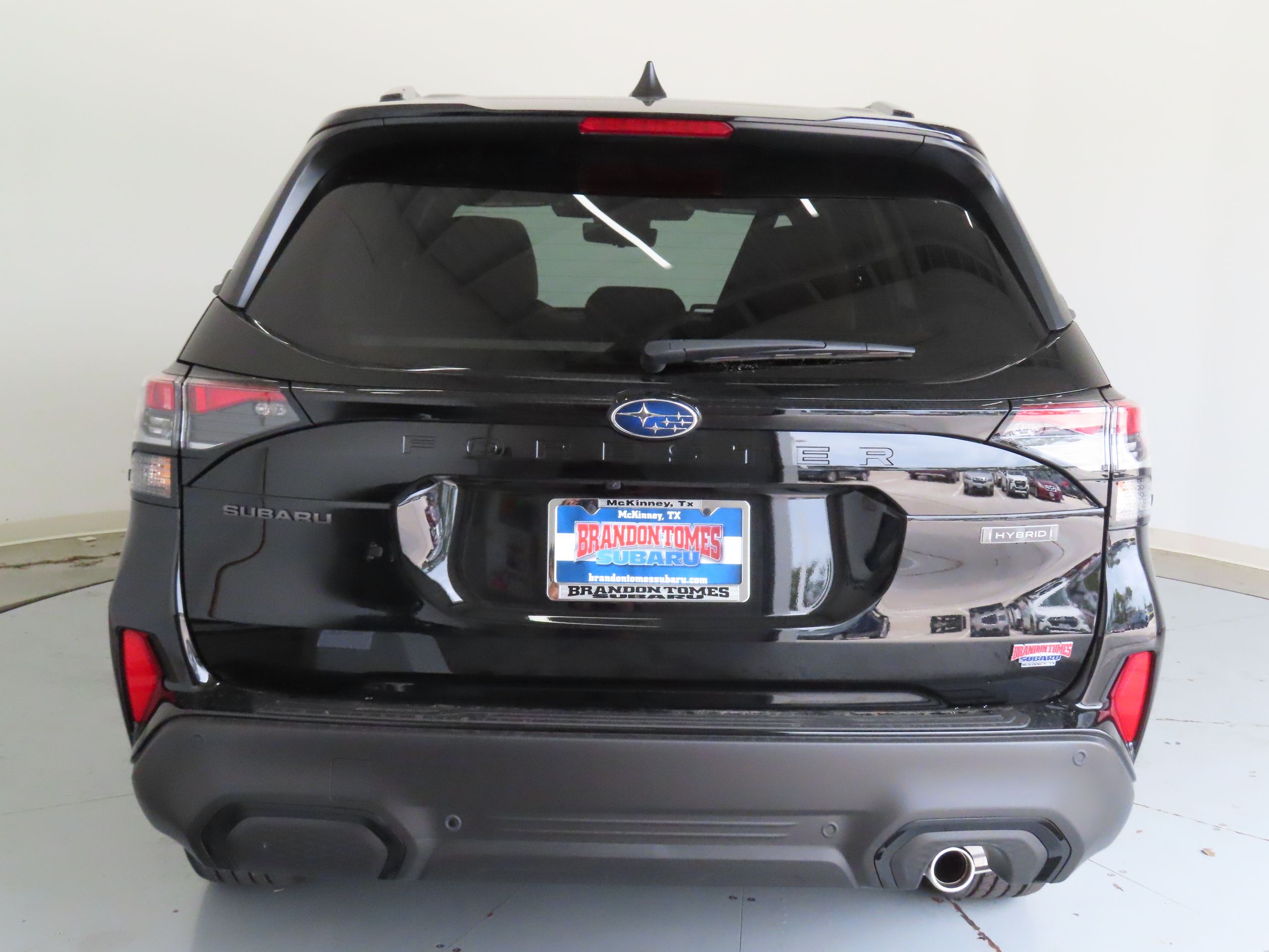 2025 Subaru Forester Touring photo 4