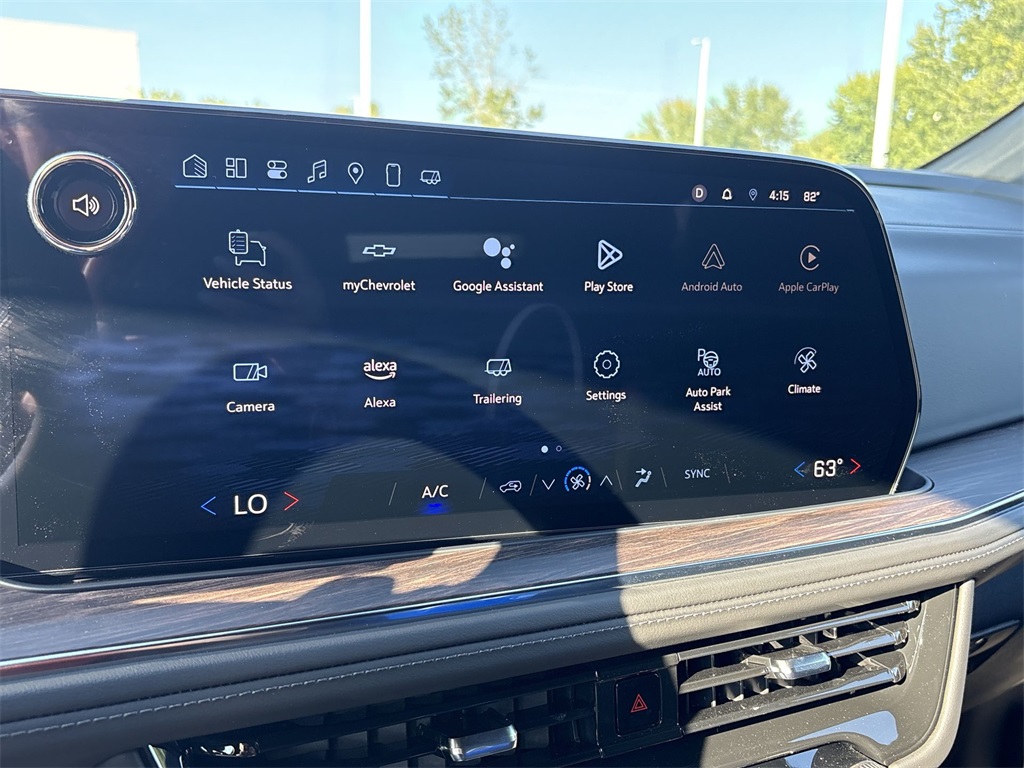 2025 Chevrolet Tahoe LS photo 12