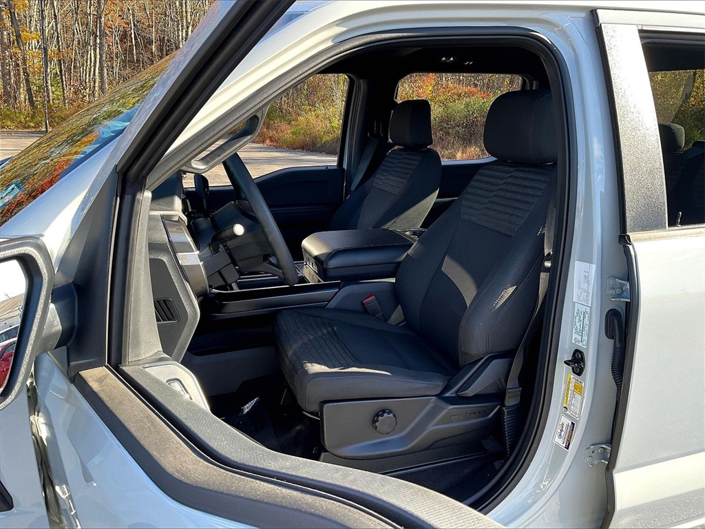 Image of Pre-Owned 2023 Ford F-150 XL