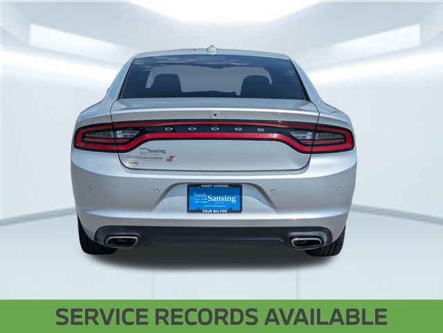 2022 Dodge Charger SXT photo 4