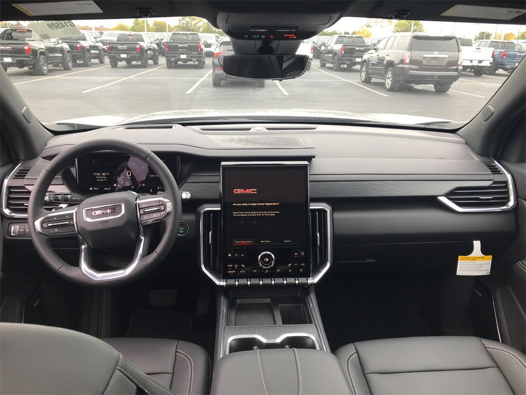 2026 GMC ACADIA - Image 27