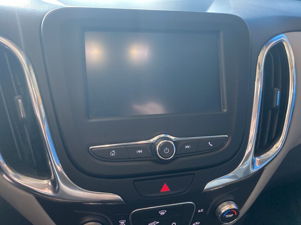 Used 2018 Chevrolet Equinox LS with VIN 3GNAXHEV5JS641116 for sale in Elk River, Minnesota