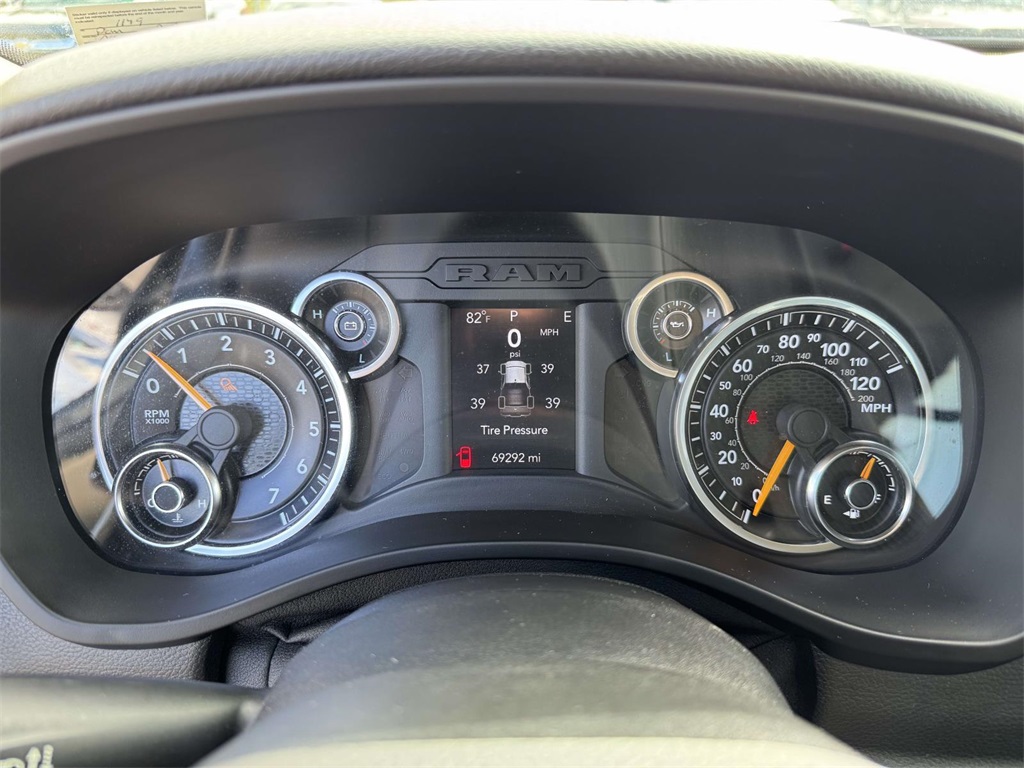 2019 Ram 1500 Tradesman photo 23