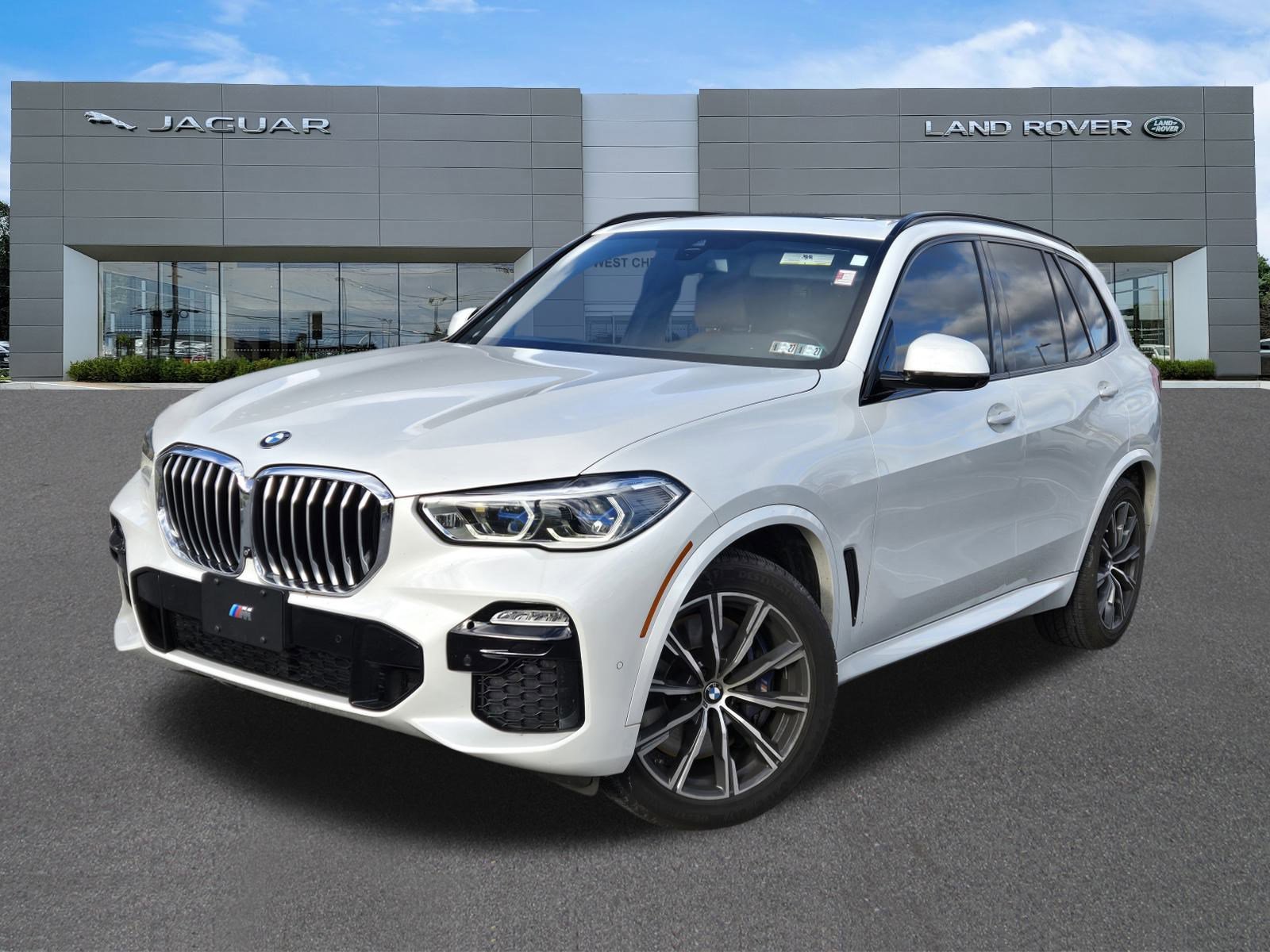 2020 BMW X5 40i's photo