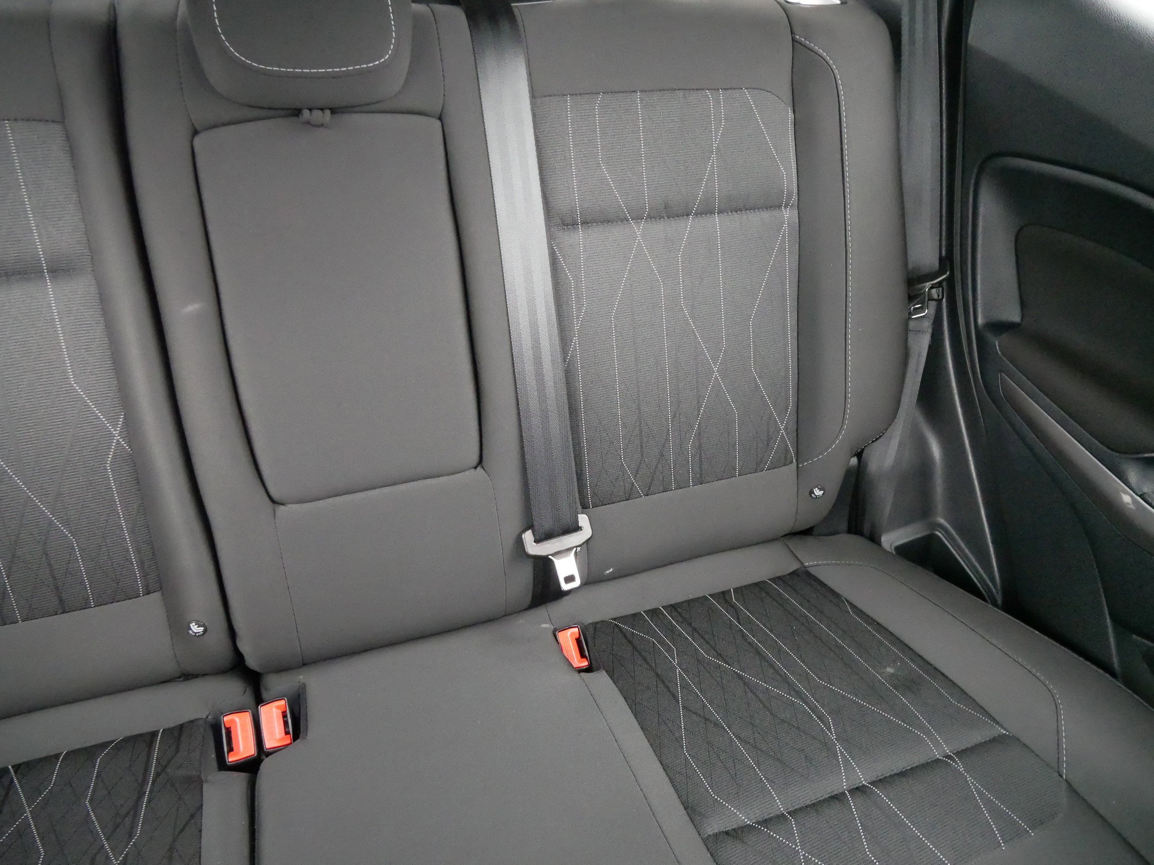 2020 Ford EcoSport SE photo 14