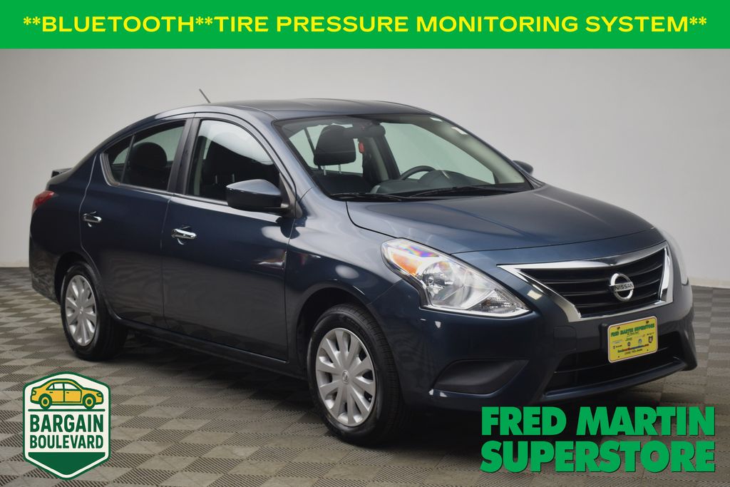 2016 Nissan Versa Sedan