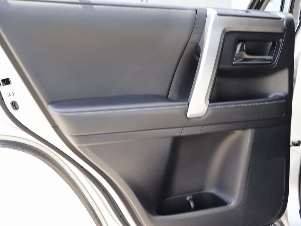 2024 Toyota 4Runner SR5 Premium photo 16