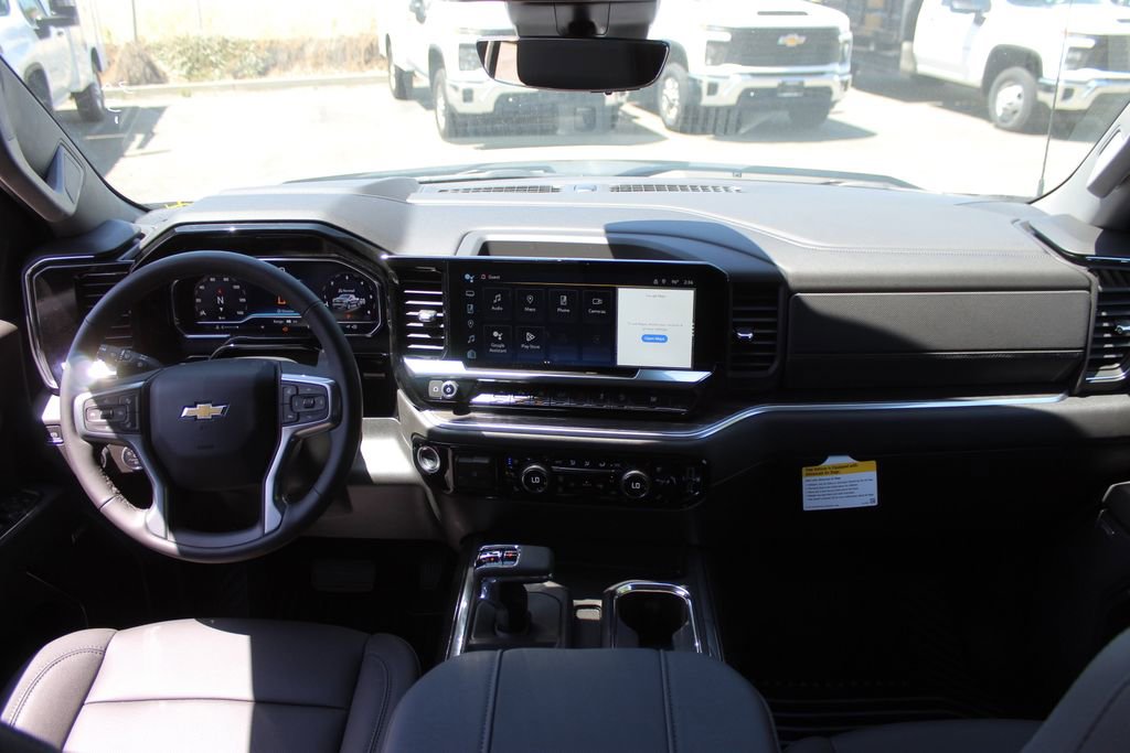2025 Chevrolet Silverado 1500 LTZ photo 18