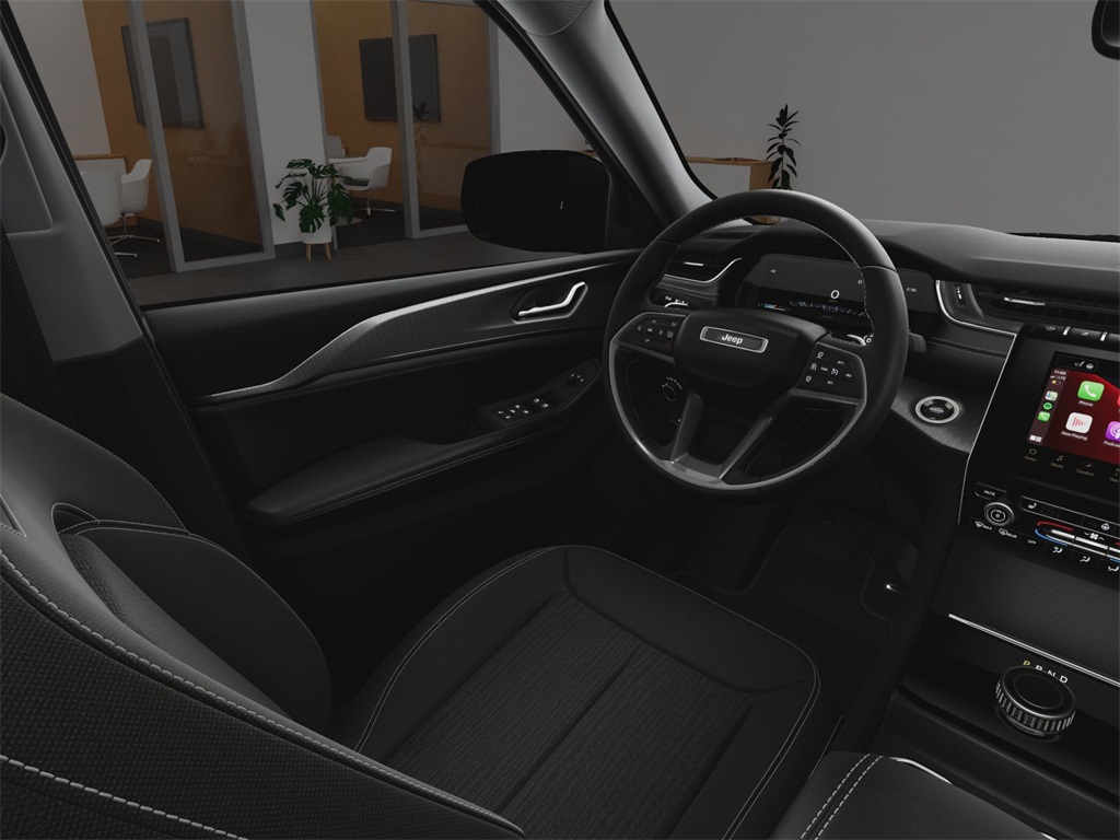 2025 Jeep Grand Cherokee Laredo X photo 19