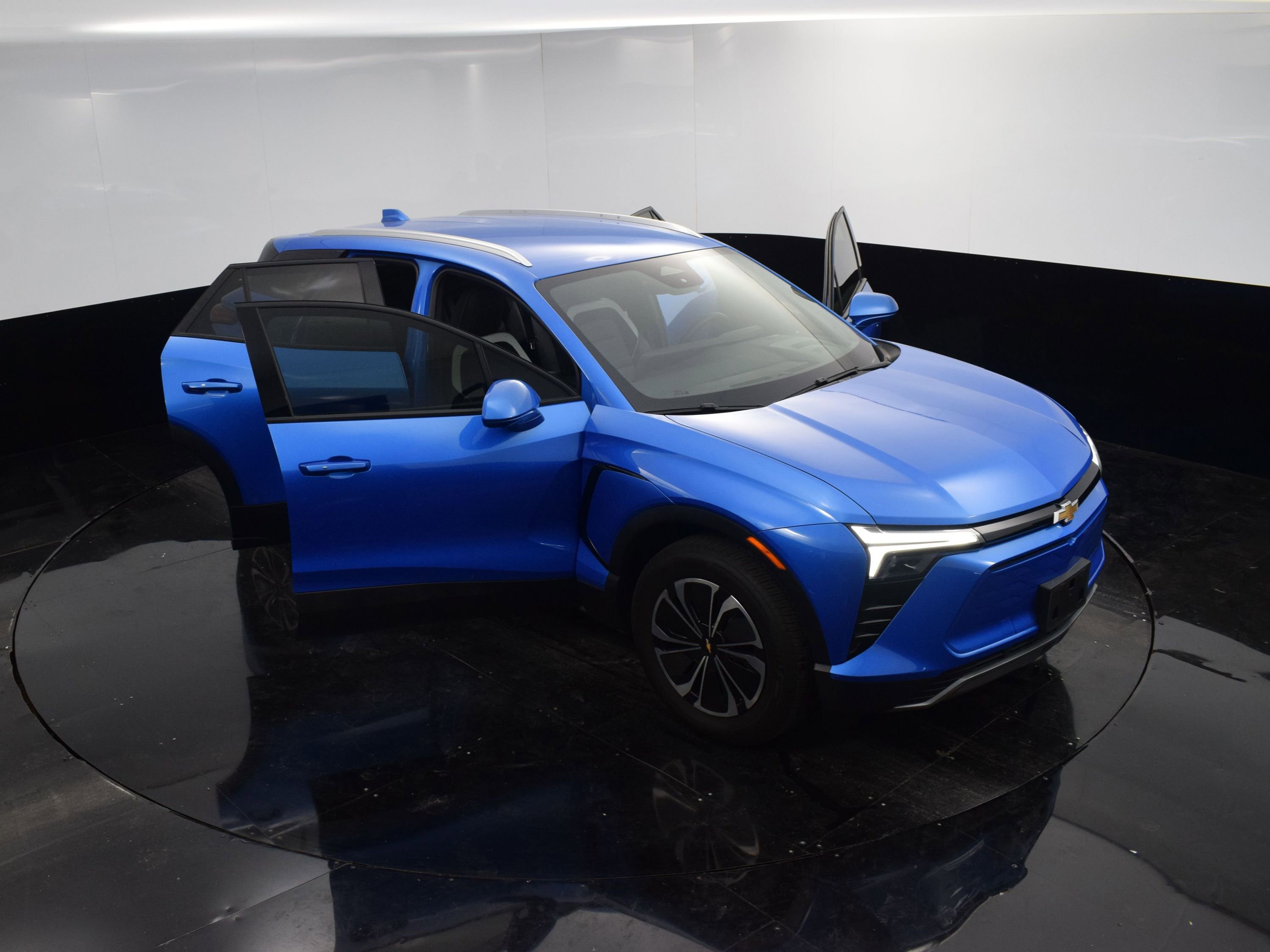 2024 Chevrolet Blazer EV photo 32