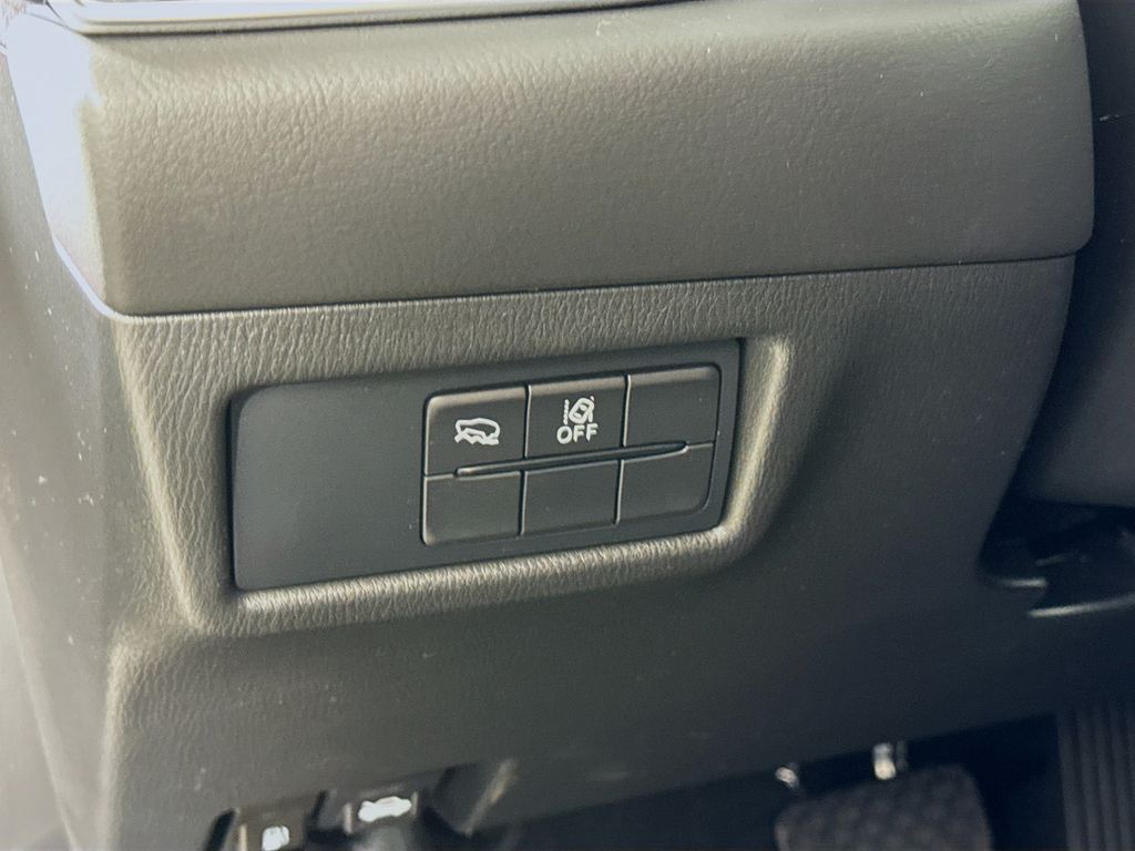 2025 Mazda CX-5 2.5 Select photo 10