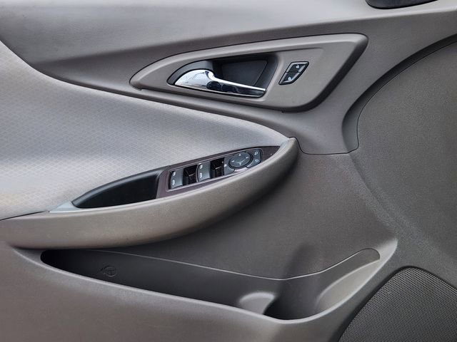 2018 Chevrolet Malibu photo 23
