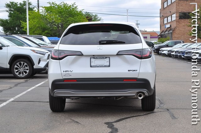 2026 Honda HR-V Sport photo 4