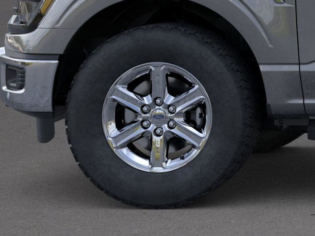 2025 Ford F-150 XLT photo 17