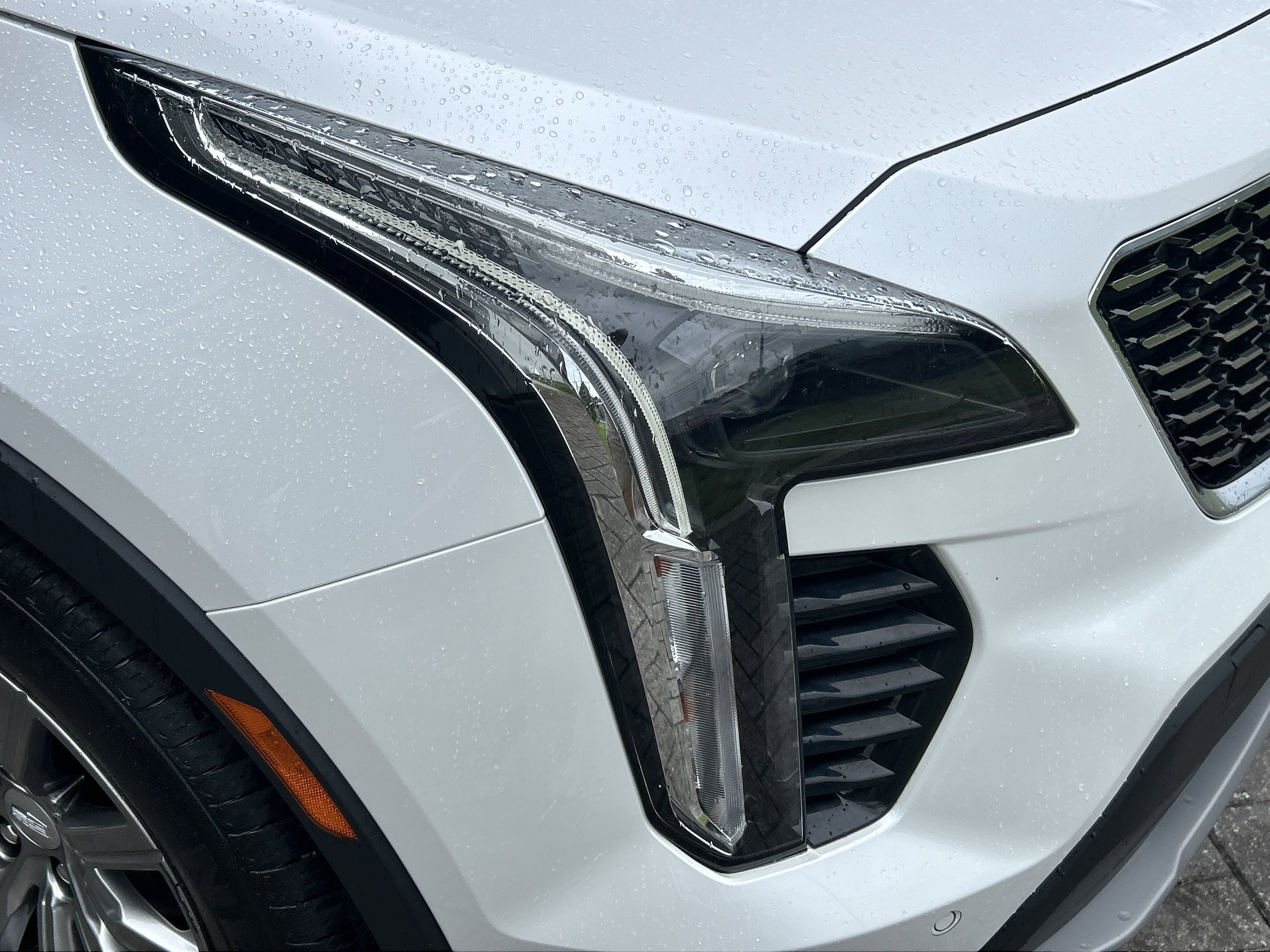 2019 Cadillac XT4 Premium Luxury photo 7