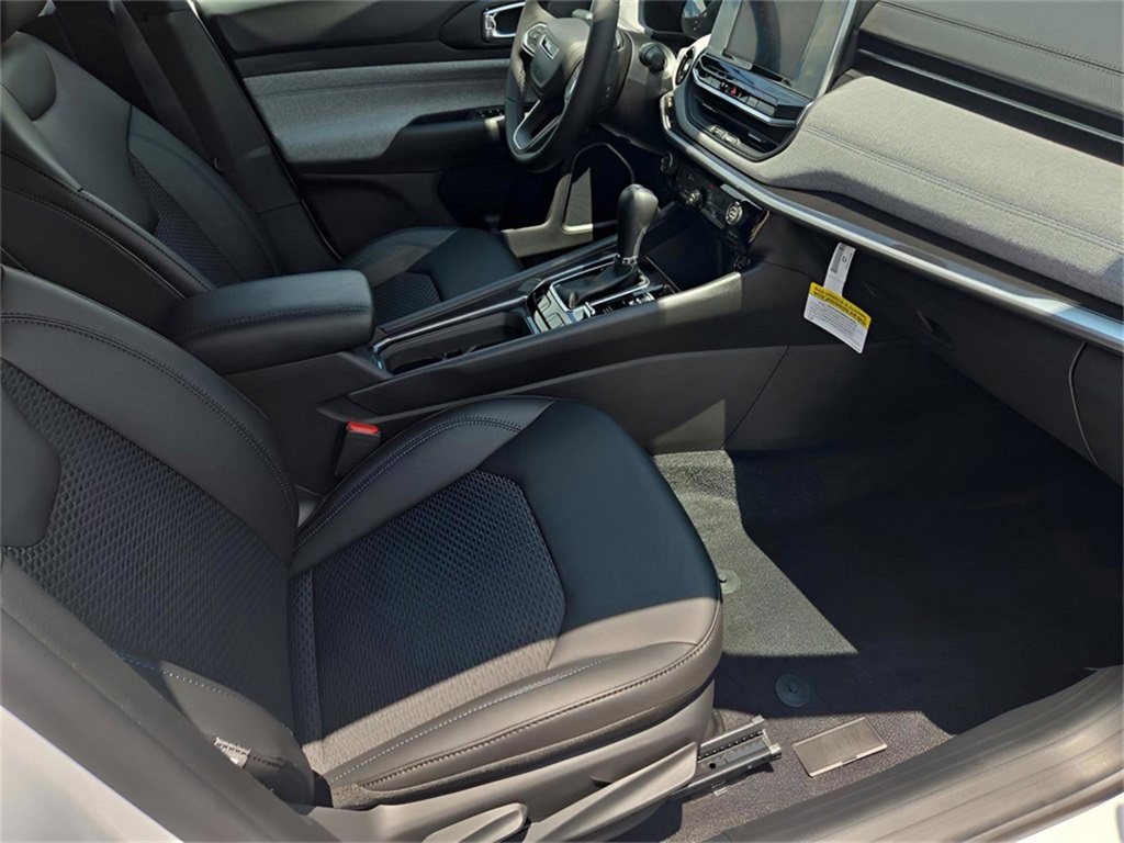2025 Jeep Compass Latitude photo 39