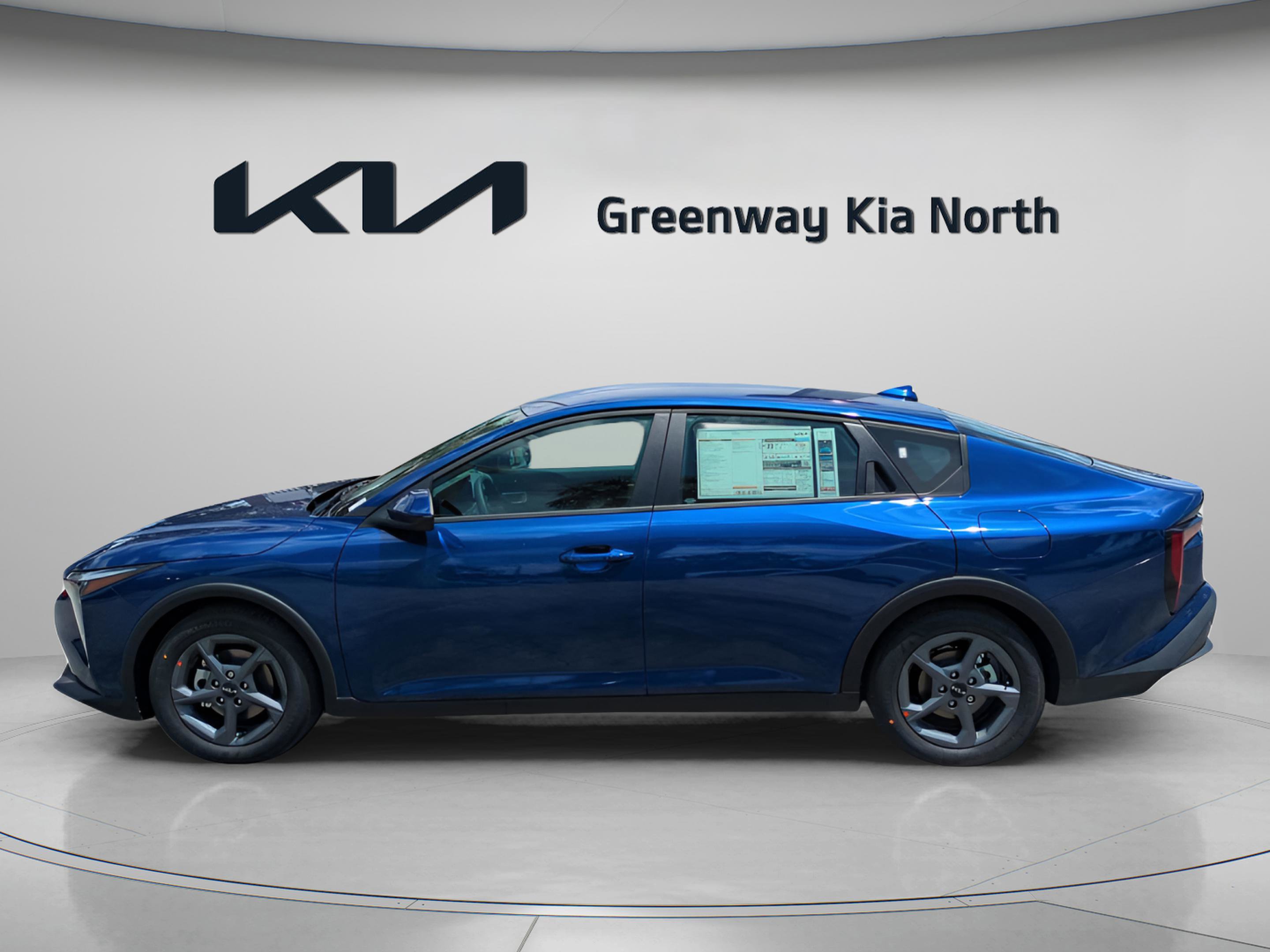 2025 Kia K4 LXS photo 4