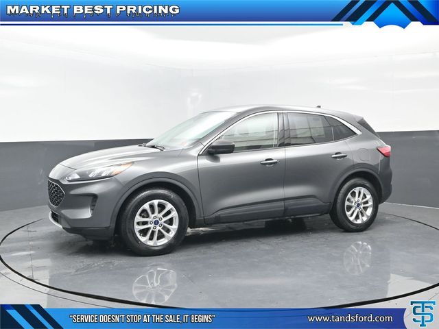 Used 2022 Ford Escape SE with VIN 1FMCU0G68NUB80609 for sale in White Hall, WV
