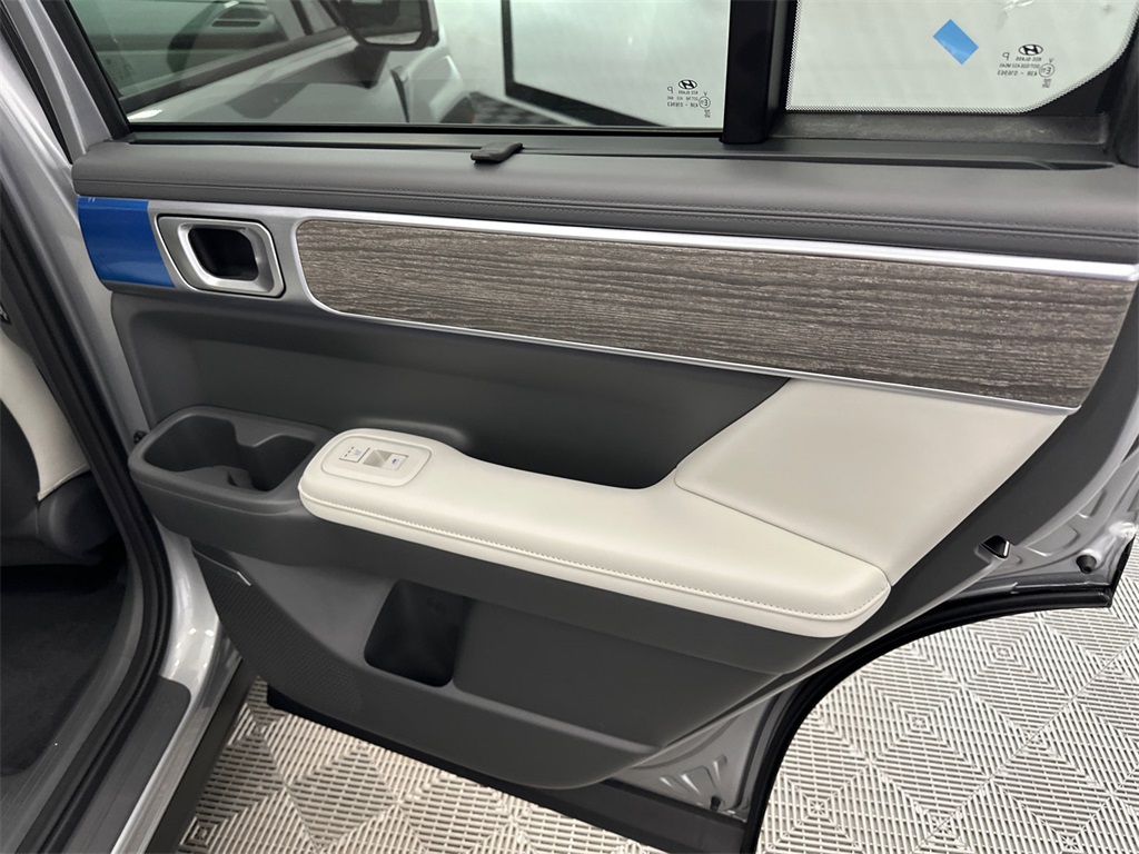 2026 Hyundai Santa Fe Limited photo 18