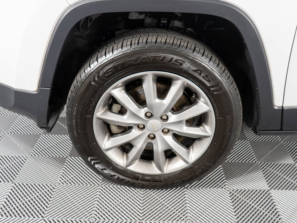 2018 Jeep Cherokee Limited photo 24