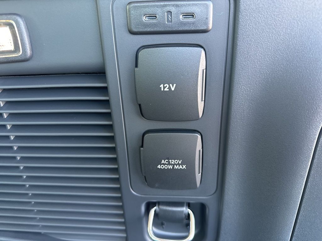 2025 Ford Expedition MAX photo 42