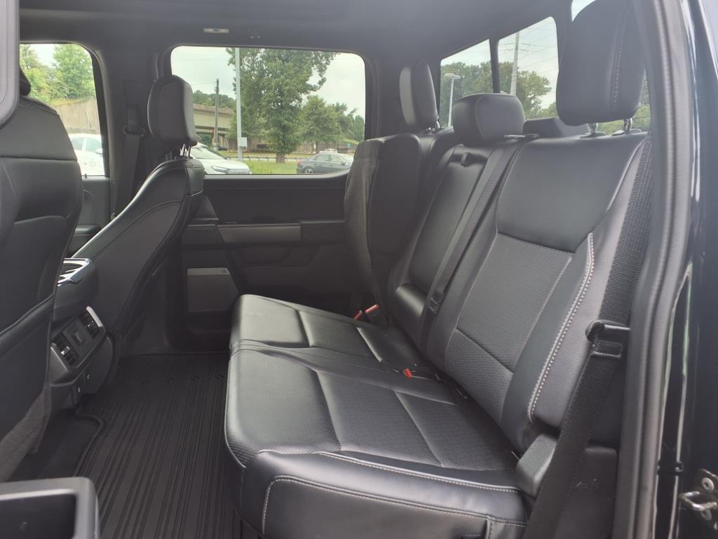 2025 Ford F-150 Lariat photo 9