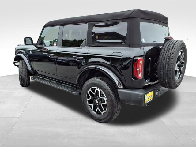 2024 Ford Bronco Outer Banks photo 4