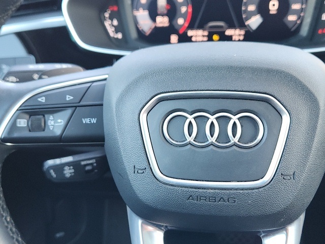 2021 Audi Q3 Premium Plus S line photo 14