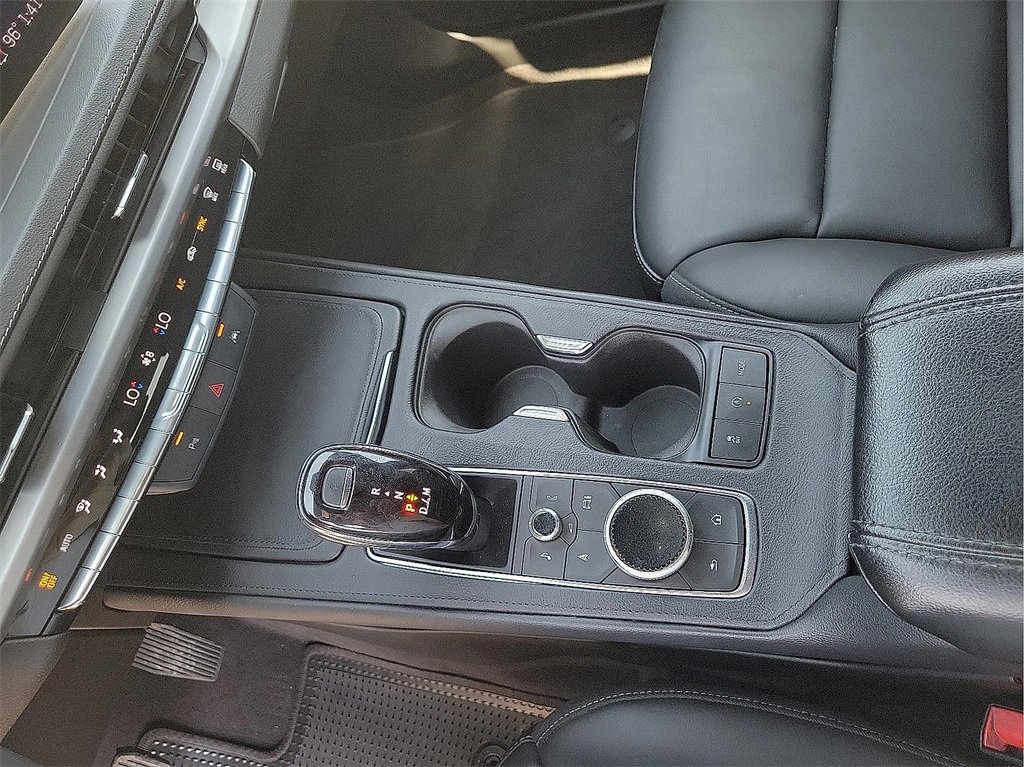 2024 Cadillac XT4 Premium Luxury photo 16
