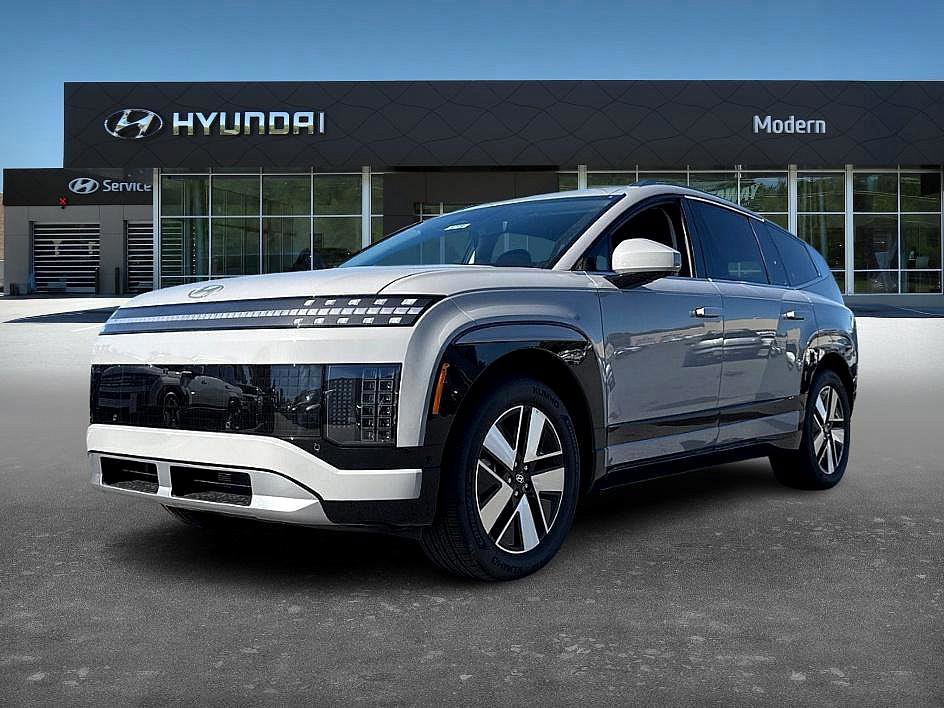 2026 Hyundai IONIQ 9 SEL's photo