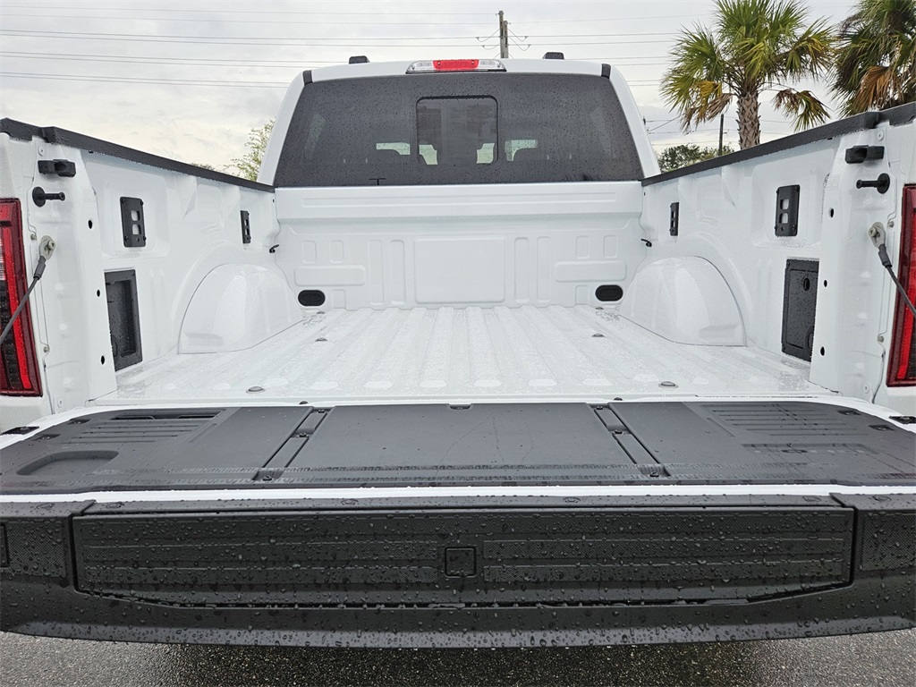 2025 Ford F-150 XLT photo 25