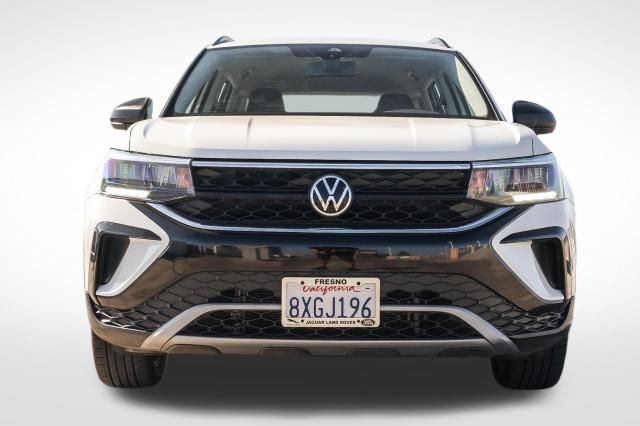2022 Volkswagen Taos S photo 2