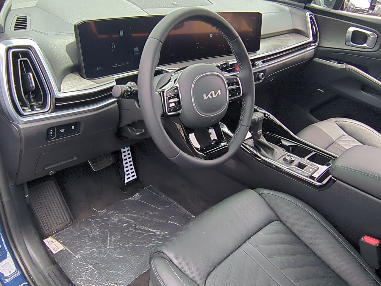 2025 Kia Sorento X-Line SX Prestige photo 5