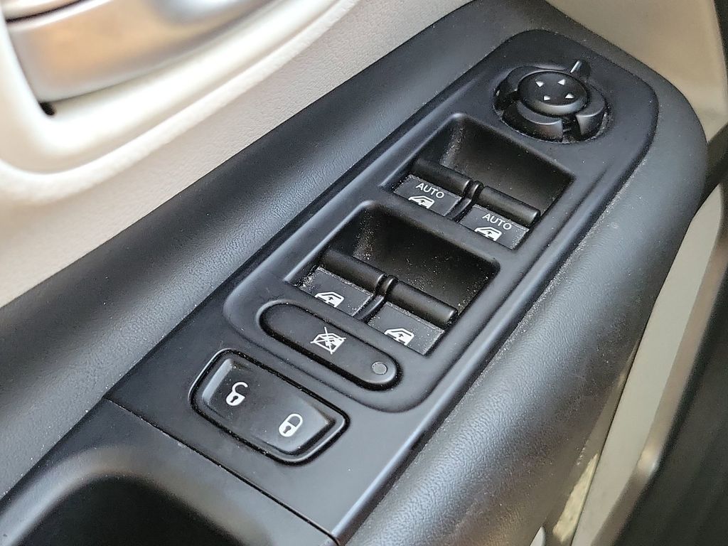 2022 Jeep Renegade Latitude photo 31