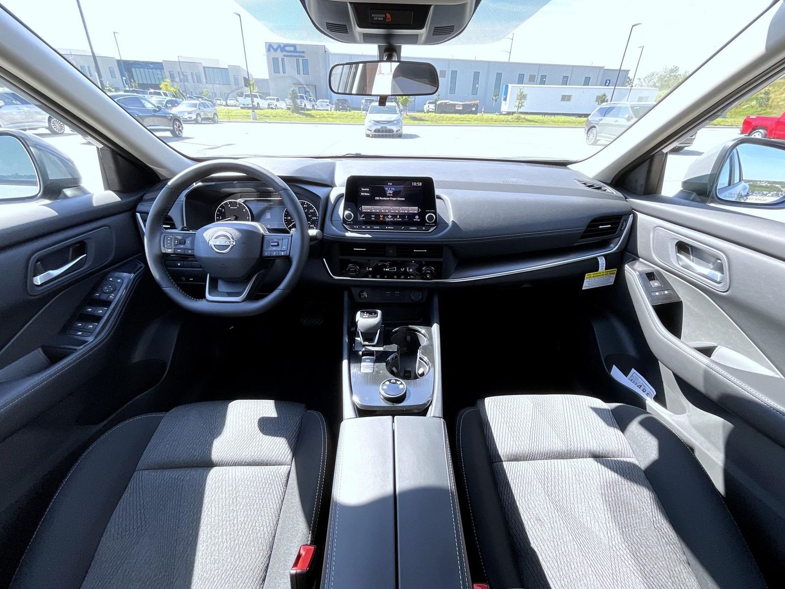2026 Nissan Rogue SV photo 12