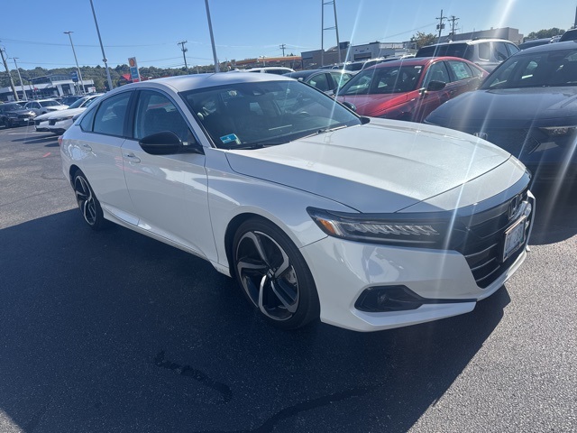 2022 Honda Accord Sport SE's photo