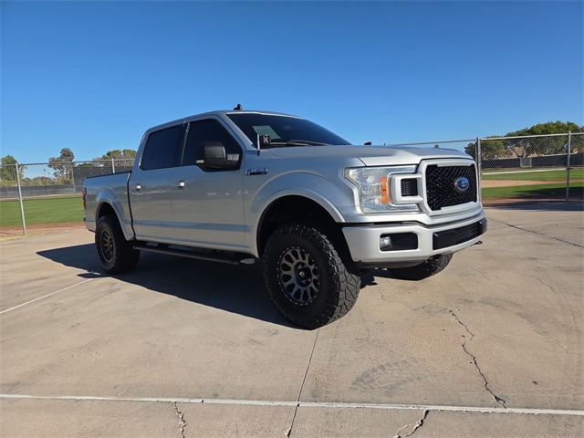 2019 Ford F-150 XLT's photo