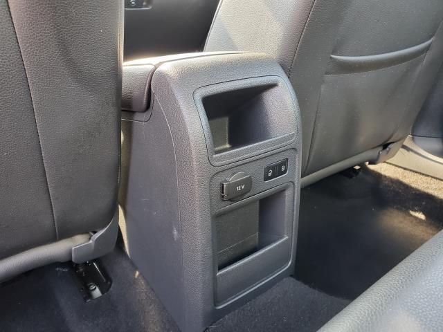 2014 Volkswagen Jetta SE photo 24