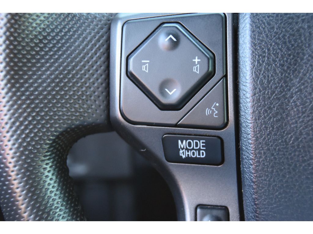 2019 Toyota Tacoma TRD 4x4 photo 26
