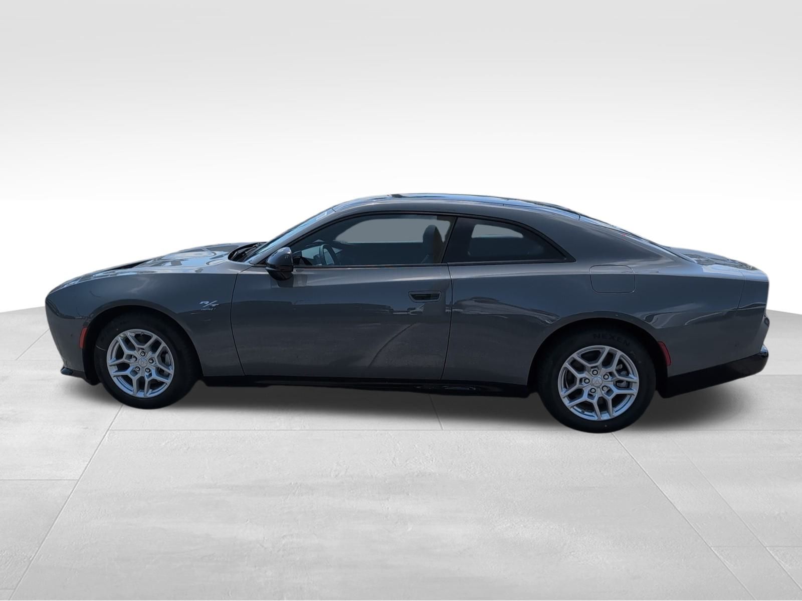 2025 Dodge Charger R/T photo 6
