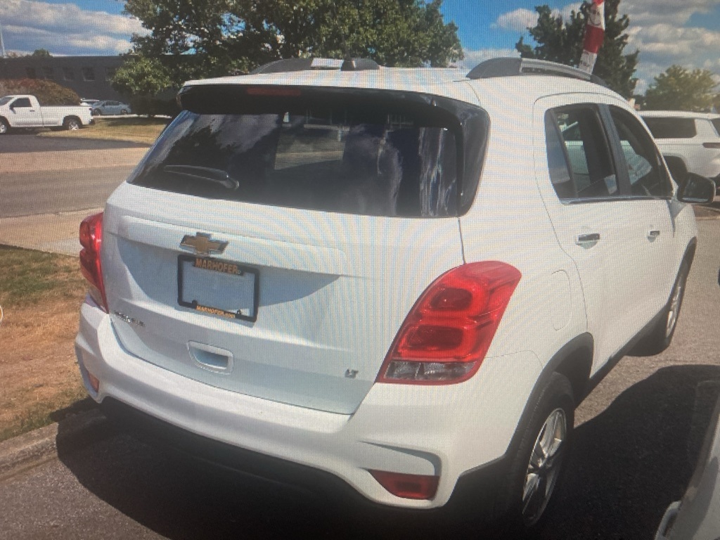 2019 Chevrolet Trax LT photo 2