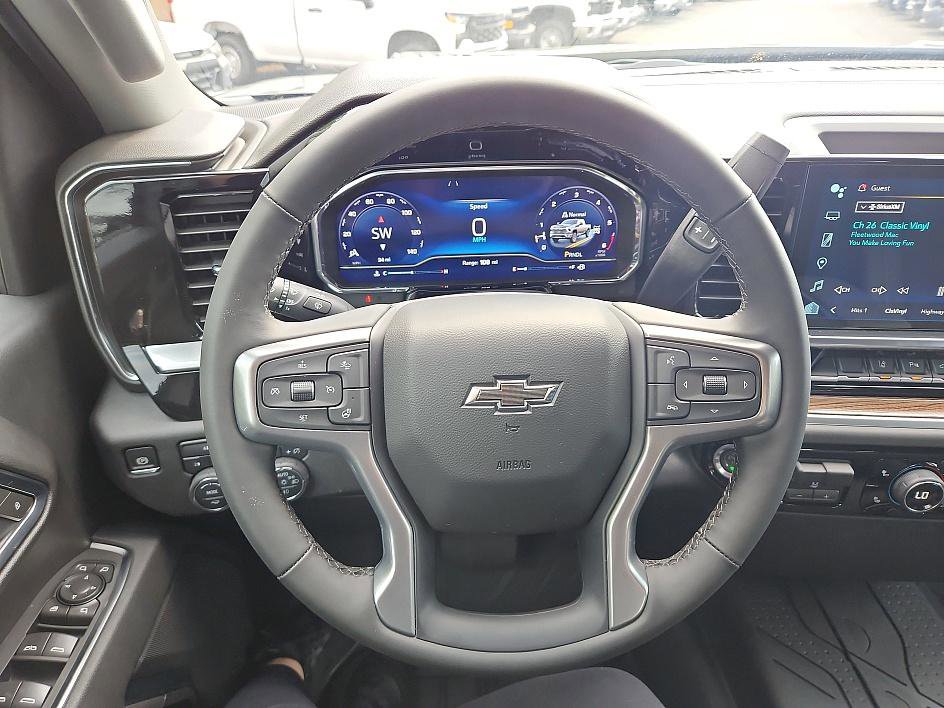2025 Chevrolet Silverado 2500HD LT photo 16