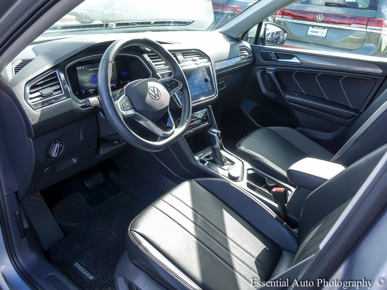 2022 VOLKSWAGEN TIGUAN - Image 8