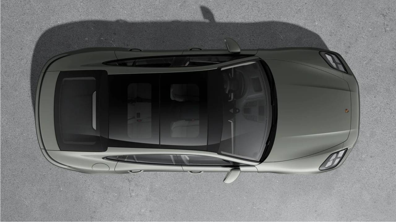2026 Porsche Panamera 4 photo 4