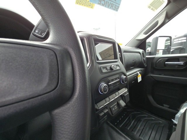2024 Chevrolet Silverado 2500HD photo 9