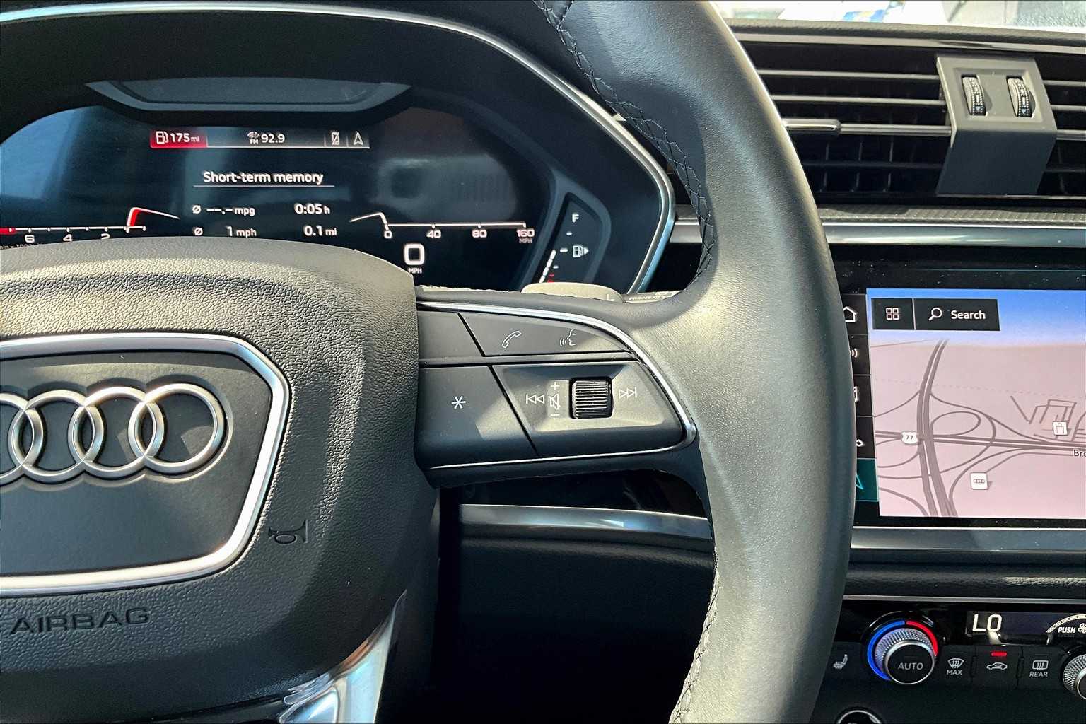 2023 Audi Q3 S line Premium Plus photo 21